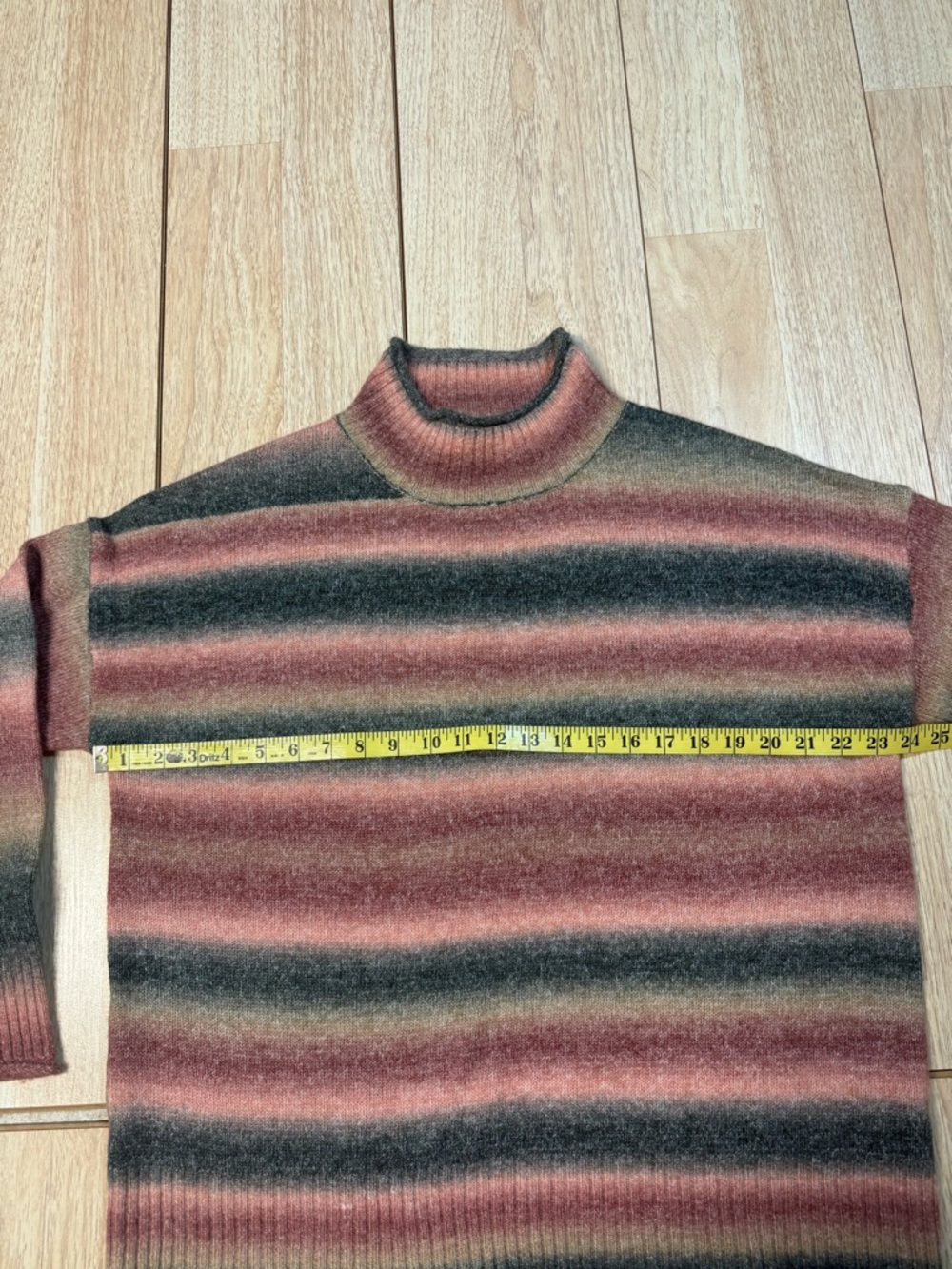 NWOT Evereve Rudy Spacedye Pullover - Picture 5 of 7